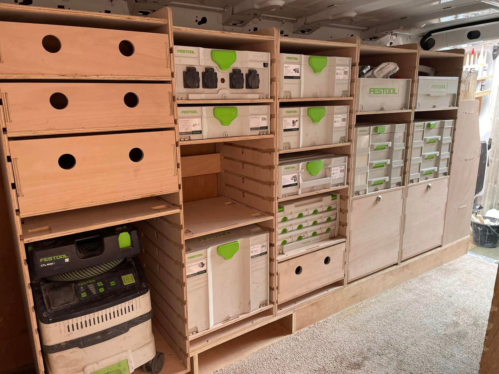 How to Choose the Right Van Racking System for Your Trade