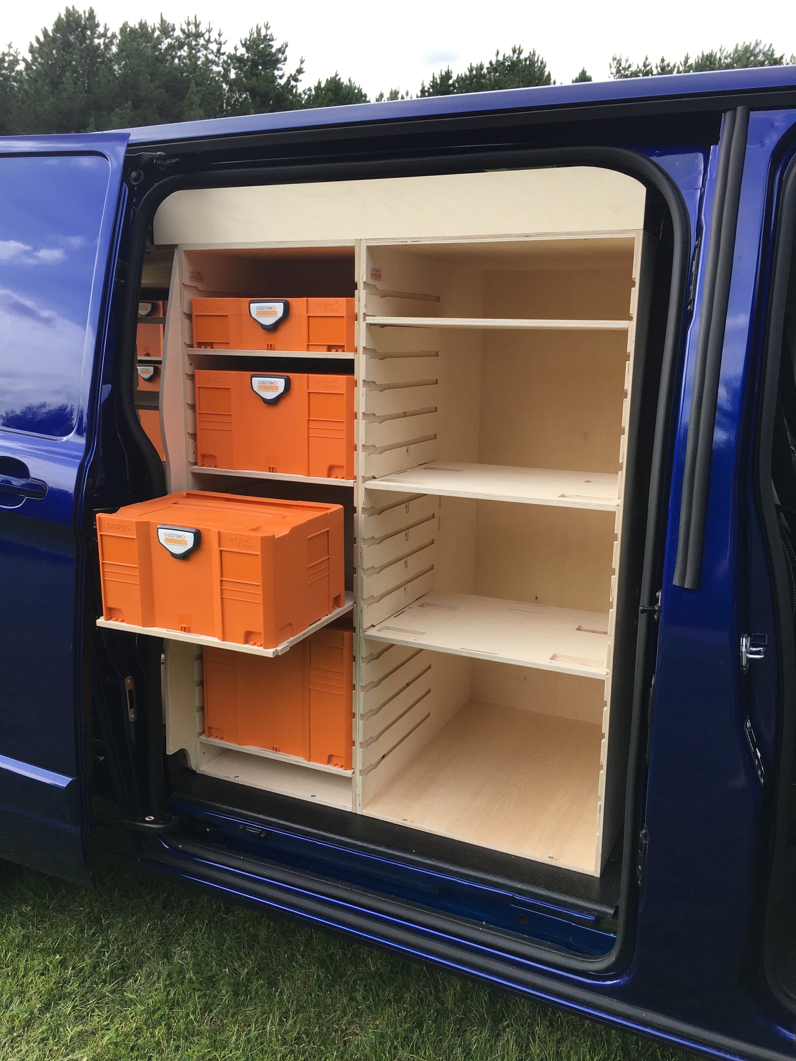 Elevating Your Toolbox: Unveiling the Unique Drawer System in our SH3 Units